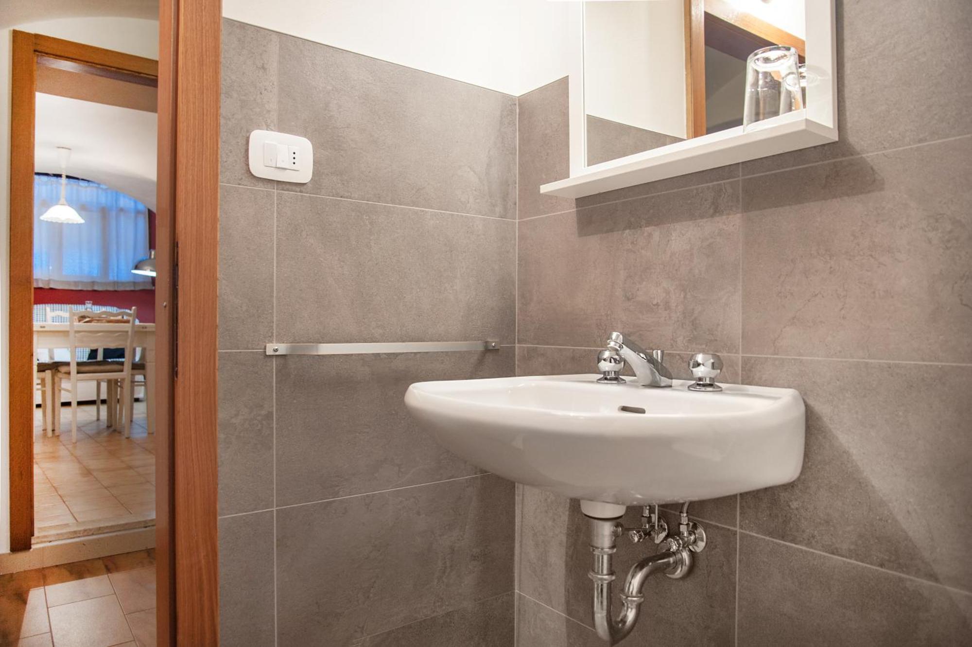 Casa Calvola Holiday Home Tenno Δωμάτιο φωτογραφία